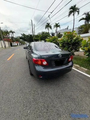 2010 Toyota Corolla — foto 3 / 5