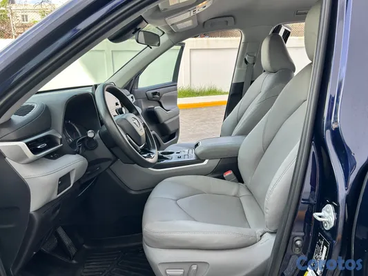 2021 Toyota Highlander — foto 3 / 11