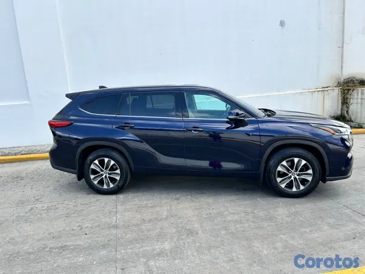 2021 Toyota Highlander — foto 8 / 11
