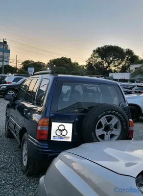 2002 Chevrolet Tracker — foto 8 / 9