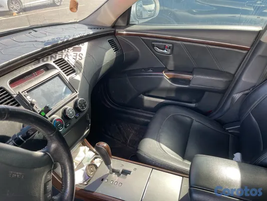 2011 Hyundai Grandeur — foto 4 / 10