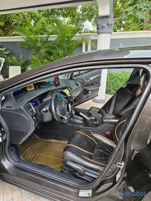 2013 Honda Civic — foto 16 / 19