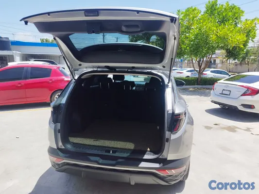 2021 Hyundai Tucson — foto 4 / 10