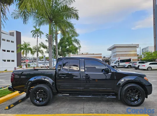 2018 Nissan Frontier — foto 3 / 8