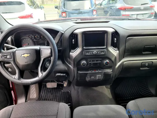 2020 Chevrolet Silverado — foto 10 / 11