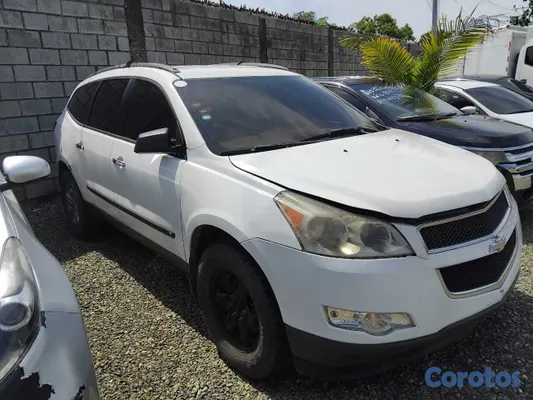 2010 Chevrolet Traverse — foto 4 / 6