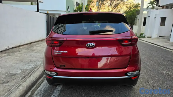 2020 Kia Sportage — foto 6 / 16