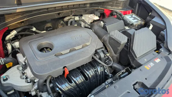 2020 Kia Sportage — foto 12 / 16