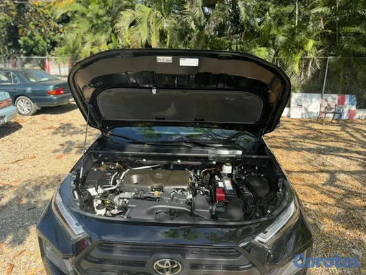 2024 Toyota Rav-4 — foto 9 / 10