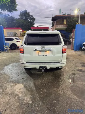 2021 Toyota 4 Runner — foto 4 / 10