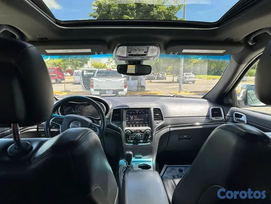 2018 Jeep Grand Cherokee — foto 2 / 11