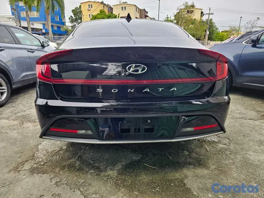 2021 Hyundai Sonata — foto 4 / 12