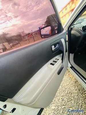 2010 Nissan Rogue — foto 5 / 14
