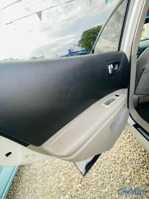 2010 Nissan Rogue — foto 8 / 14