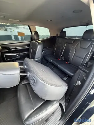 2020 Kia Telluride — foto 8 / 10