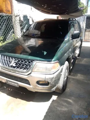 2001 Mitsubishi Montero — foto 6 / 11