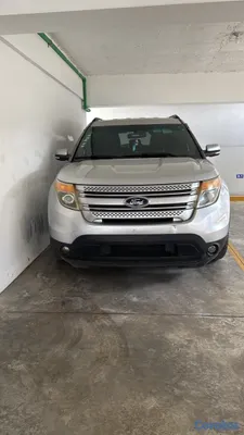 2014 Ford Explorer — foto 2 / 3