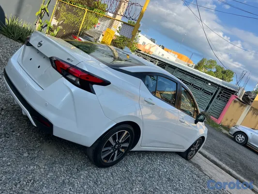 2020 Nissan Versa — foto 3 / 7