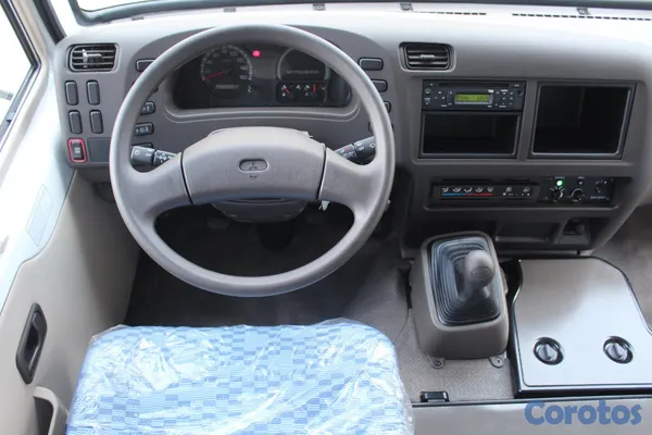 2026 Mitsubishi Montero — foto 5 / 9