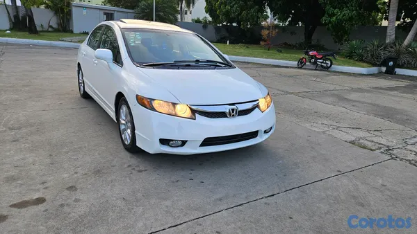 2010 Honda Civic — foto 7 / 10