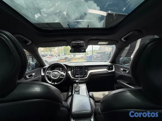 2019 Volvo Xc60 — foto 13 / 15