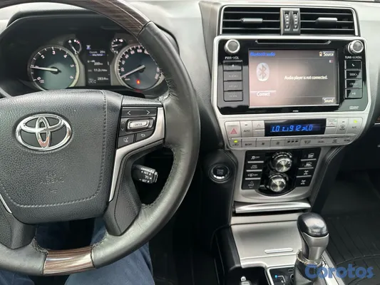 2019 Toyota Land Cruiser Prado — foto 7 / 13
