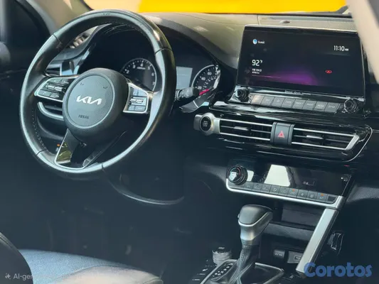 2022 Kia Seltos — foto 6 / 10