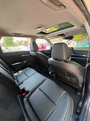 2022 Kia Seltos — foto 7 / 10
