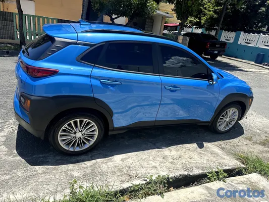 2020 Hyundai KONA — foto 9 / 11