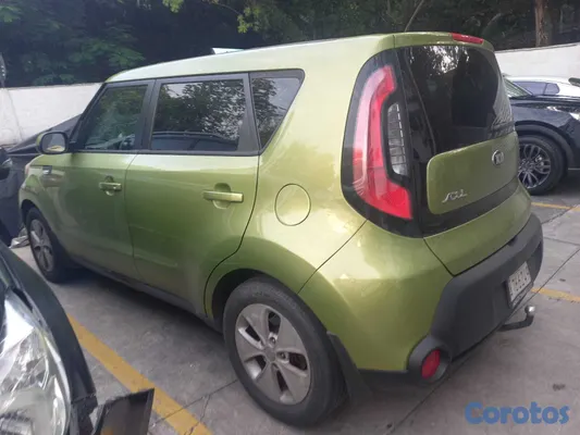 2014 Kia Soluto — foto 8 / 8
