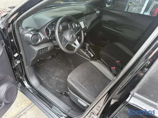 2020 Nissan Kicks — foto 9 / 11