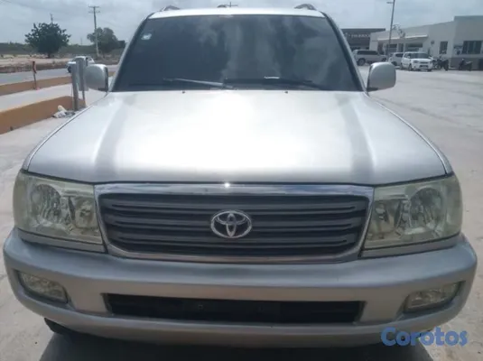 2000 Toyota Land Cruiser — foto 2 / 11