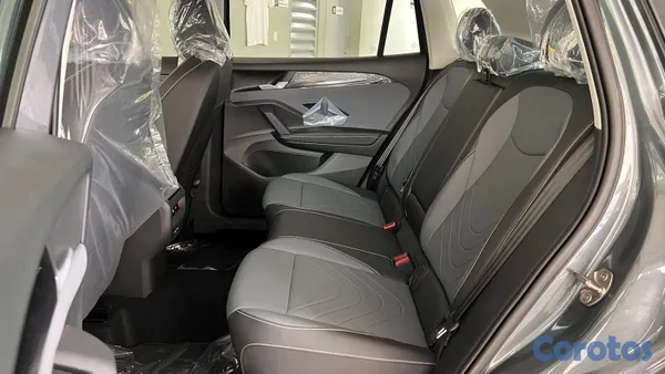 2026 Volkswagen Tiguan — foto 2 / 12