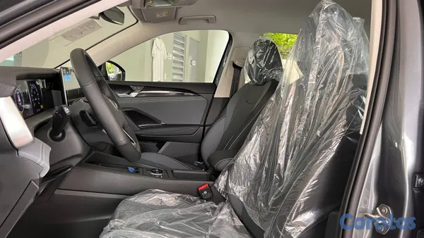 2026 Volkswagen Tiguan — foto 10 / 12