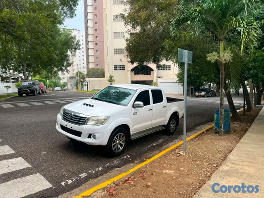 2014 Toyota Hilux