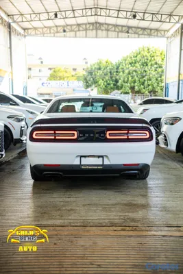 2020 Dodge Challenger — foto 5 / 12