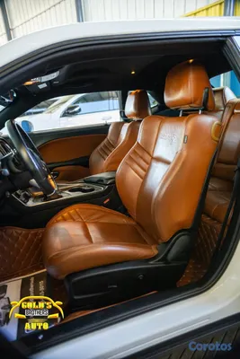 2020 Dodge Challenger — foto 7 / 12
