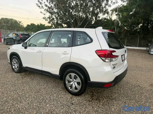 2020 Subaru Forester — foto 6 / 10