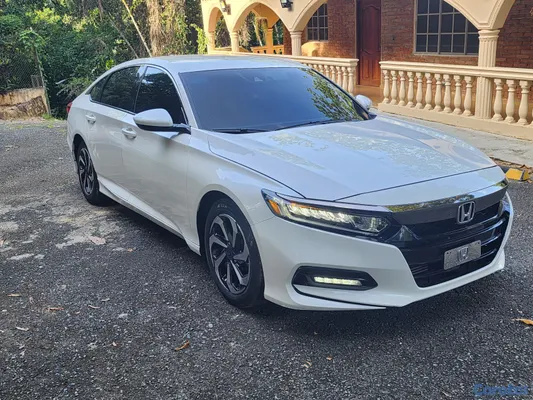 2020 Honda Accord — foto 2 / 10