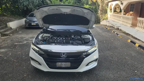 2020 Honda Accord — foto 7 / 10
