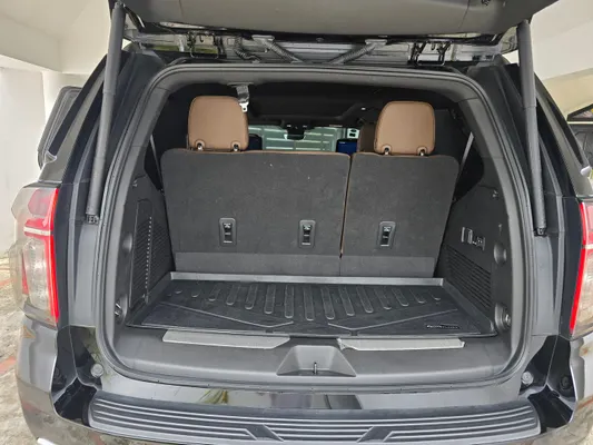 2023 Chevrolet Tahoe — foto 7 / 8