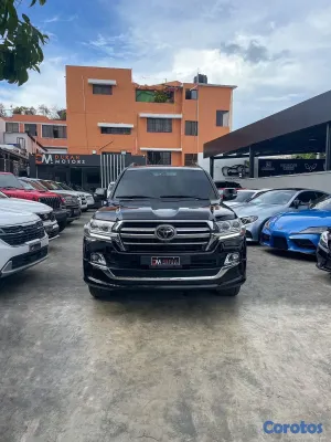 2019 Toyota Land Cruiser — foto 3 / 9