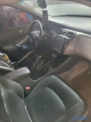 1999 Honda Accord — foto 3 / 6