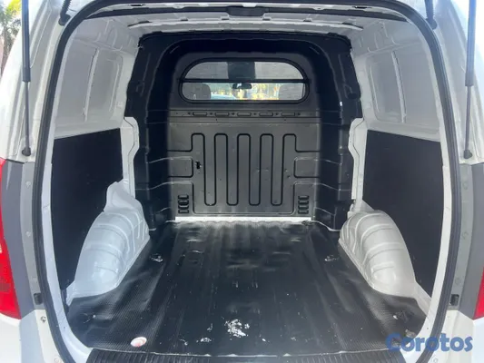 2018 Hyundai H-1 — foto 9 / 10