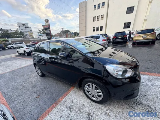 2020 Honda Fit — foto 2 / 9