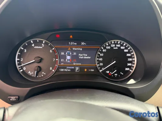 2019 Infiniti QX-50 — foto 8 / 11