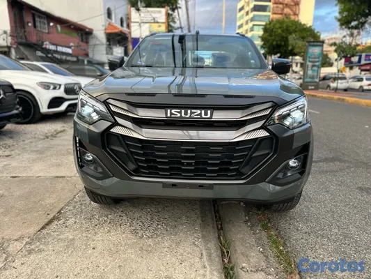 2027 Isuzu Dmax — foto 2 / 10