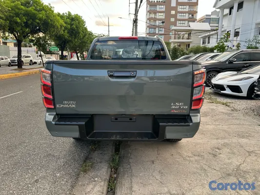 2027 Isuzu Dmax — foto 6 / 10