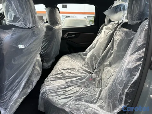 2027 Isuzu Dmax — foto 9 / 10