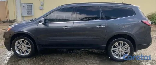 2014 Chevrolet Traverse — foto 2 / 7